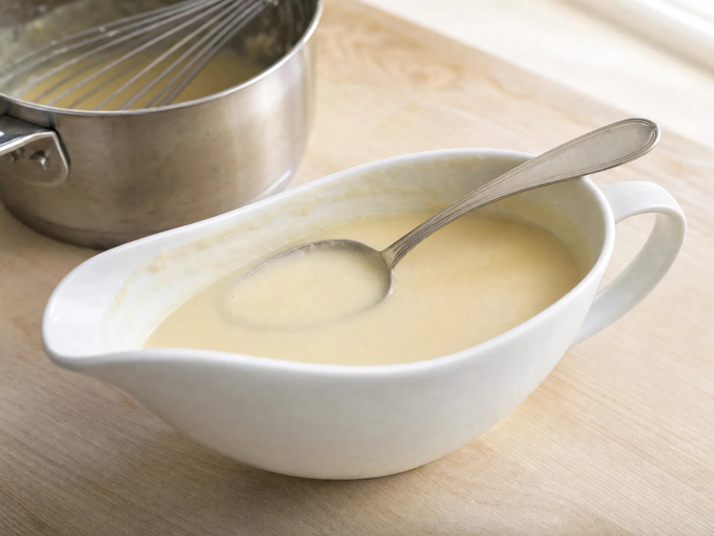 Helle Soße mit Mehlschwitze ohne Klümpchen